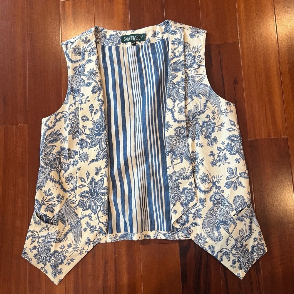 Souleiado France Blue White Vest Floral Pattern Suit Vest Size 40 / Medium